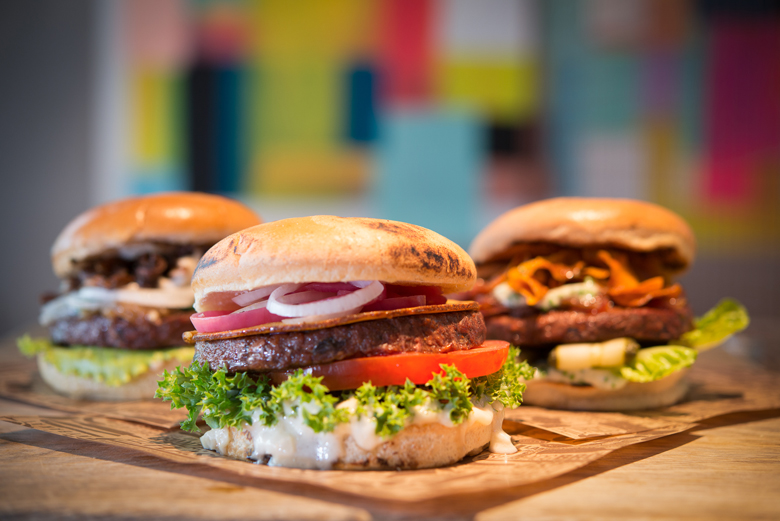 Urban deli Juicy Vegan Burger 780